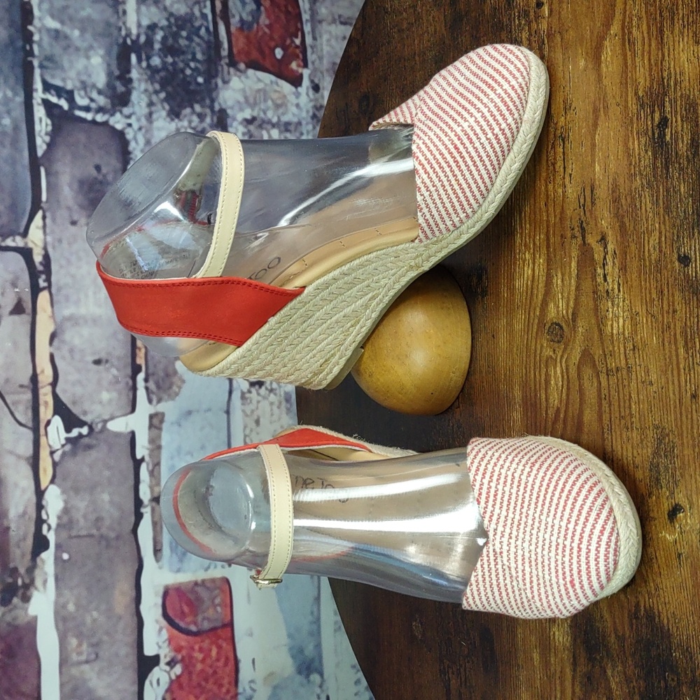 ❌Final Sale•••Me Too "Bali" Canvas Wedge
